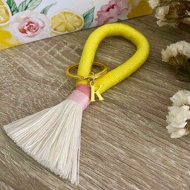 Μπομπονιέρα Βάπτισης Μακραμέ Μπρελόκ Με Μονόγραμμα TS280