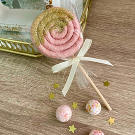 Κέρασμα Γέννας Μακραμέ Γλυφιτζούρι Με Γκλίτερ Κορίτσι