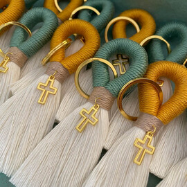 Μαρτυρικά Βάπτισης Μακραμέ Μπρελόκ Yellow And Gold Αποχρώσεις