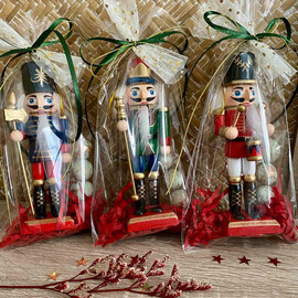 Παιδική Χριστουγεννιάτικη Μπομπονιέρα Βάπτισης Ξύλινος Καρυοθραύστης