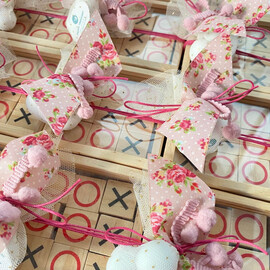 Παιδική Μπομπονιέρα Ξύλινη Τρίλιζα Σε Κουτάκι