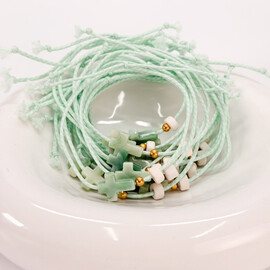 Μαρτυρικό Βραχιόλι Celfie & Co I-101 | Βεραμάν Κορδόνι με Σταυρό & Λευκή Κεραμική Ροδέλα