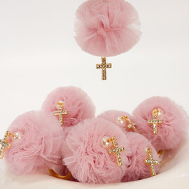 Μαρτυρικό Μπρελόκ Celfie & Co R-23 | Ροζ Τούλινη Φούντα & Σταυρός με Στρας