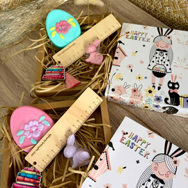 Πασχαλινό Σετ Δώρου Για Δασκάλα Ξύλινος Σελιδοδείκτης Και Σαπουνάκια