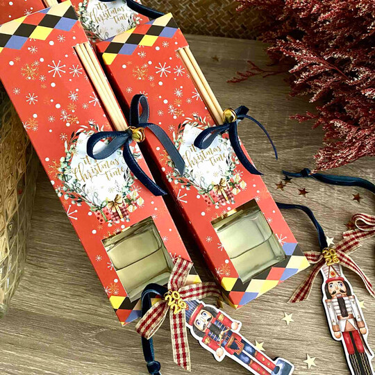 Γούρι 2026 Αρωματικό Χώρου Με Ξύλινο Καρυοθραύστη