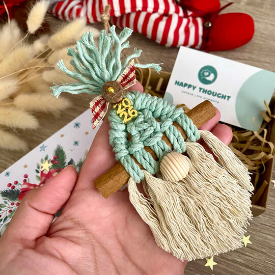 Χειροποίητο Γούρι 2026 Μακραμέ Νάνος