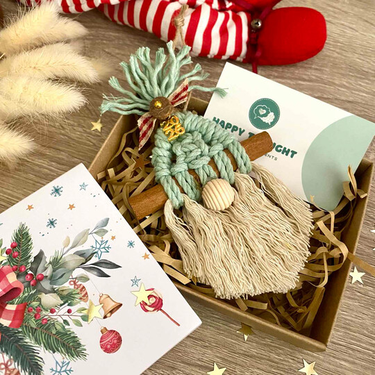 Χειροποίητο Γούρι 2026 Μακραμέ Νάνος