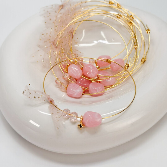 Μαρτυρικό Βραχιόλι Celfie & Co R-29 | Memory Wire, Gold Flakes & Ροζ Κρύσταλλα